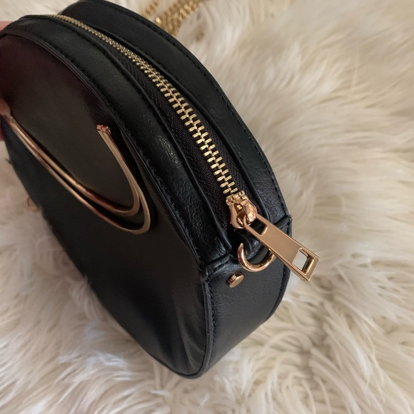 SEED Black Round Shoulder Bag - Picture 4 of 5